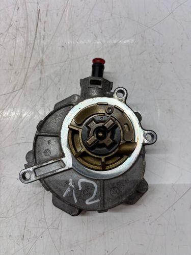 Pompe à vide Pour Audi A4 S4 B8 A5 S5 3,0 Quattro CGWC CGW 06E145100R