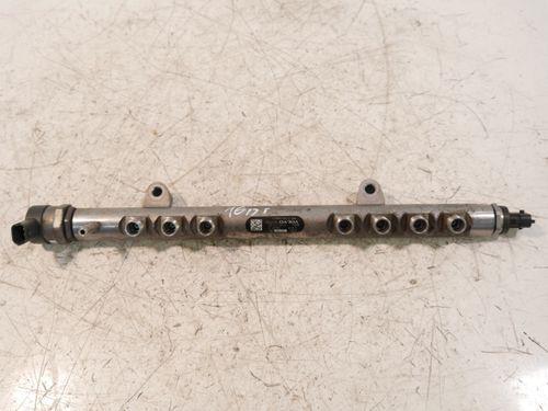 Rail-tube pour Volvo V60 V70 2,4 D4 AWD D5244T17 D52 30777759 0445215025