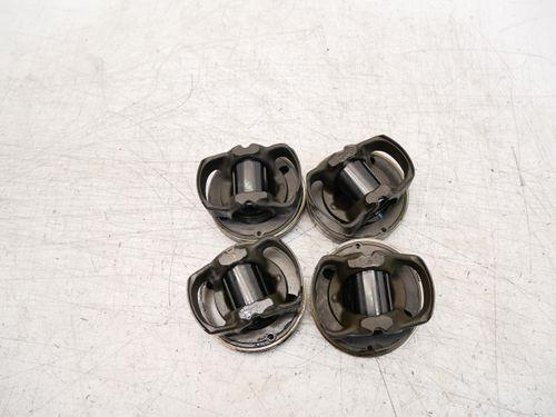 4x pistons pour Dacia Nissan Renault Dokker Logan Kangoo 1,5 DCI K9K872 K9K 76M15