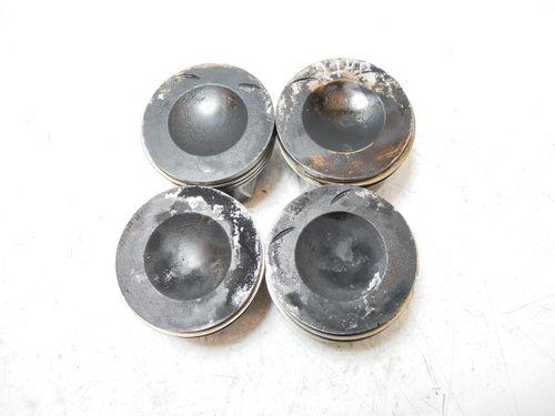 4x pistons pour Audi Seat Skoda VW A3 TT 2,0 TFSI BWA 82L143