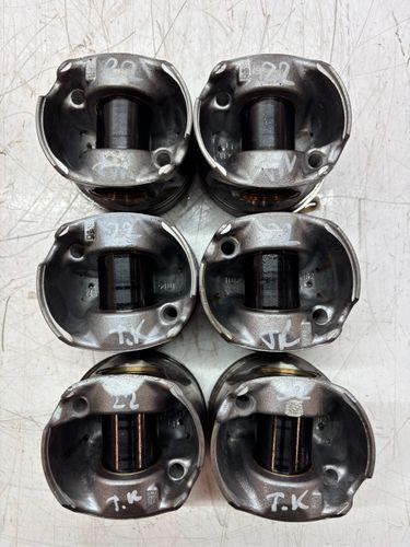 6x Pistons Pour BMW Série 5 G31 G30 3,0 530d x-Drive B57D30B B57 8477075