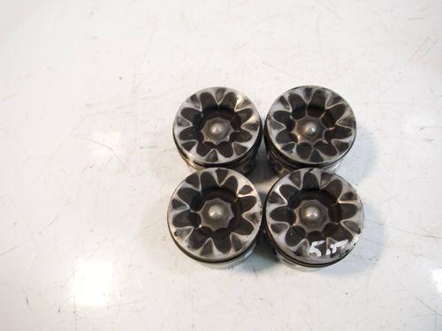 4x pistons pour Peugeot Partner 1,5 BlueHDI YHY DV5RD YH01 75L148