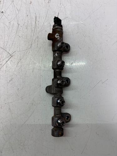 Rail-tube Pour Renault Trafic II 2,0 dCi M9R786 M9R 8200839258