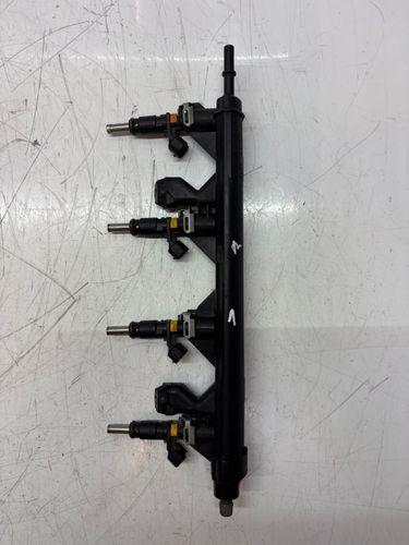 Rampe d'injection Pour Citroen Berlingo 1,6 VTi 5FS EP6C N12B16A 7575645