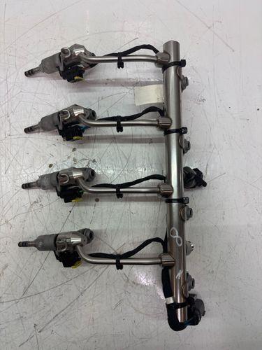Rampe d'injection Pour MG HS AS23 1,5 TGDI Hybrid 15E4E 10764091