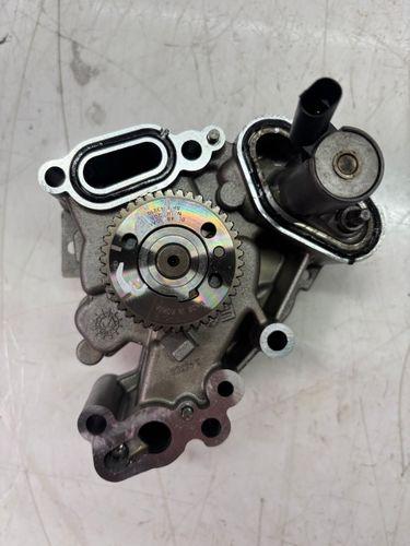 Pompe à huile Pour Alfa Romeo Stelvio 949 2,0 essence 55273835 04893615AA