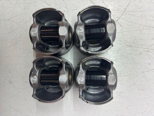 4x pistons Pour Ford Transit V363 FFD 2,0 EcoBlue YMR6