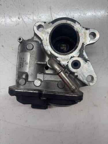 Soupape EGR Pour Renault Master III 2,3 dCi M9T702 M9T 147103921R
