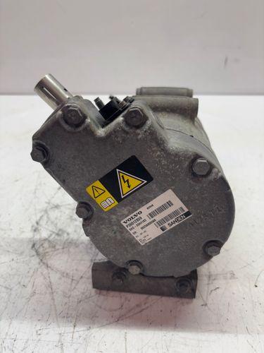 Compresseur de climatisation Pour Volvo V60 I 2,4 D5 Hybrid D87PHEV D5244T17 36012859