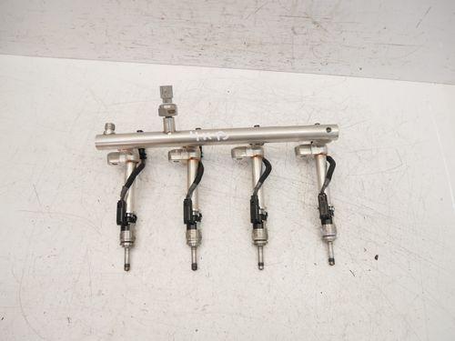Barre d'injection pour Volvo V40 525 526 1,5 T3 essence B4154T2 31478555 31432774