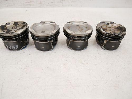 4x pistons pour Nissan X-Trail T32 1,3 DIG-T HR13DDT HR13 120106516R