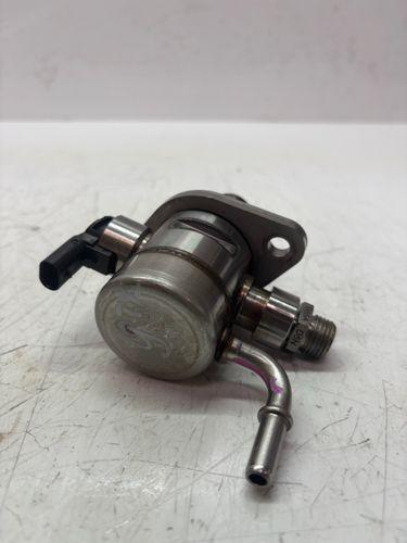 Pompe à carburant Pour Audi Q5 2,0 TFSI DPUA DPU 06Q127A01