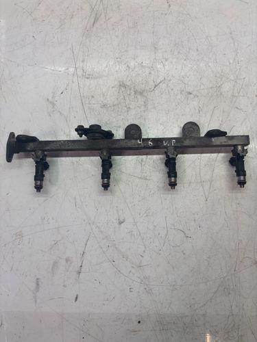 Rampe d'injection Pour Nissan Titan A60 5,6 V8 VK56DE 17522-7S00A