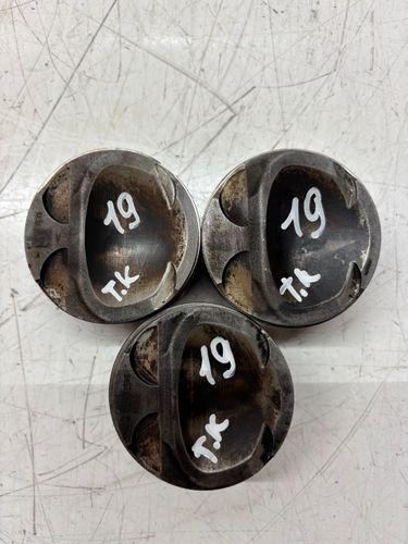 3x pistons Pour Nissan Juke F15 1,2 DIG-T HRA2DDT 1200000Q3E