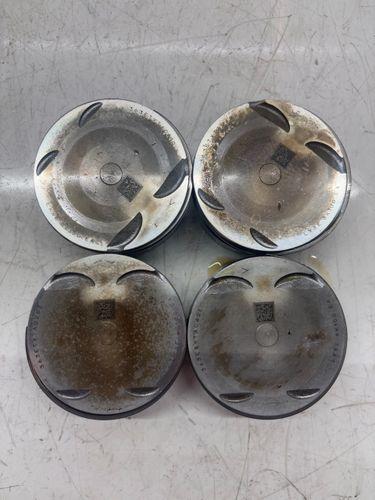 4x pistons Pour Ford Kuga MK3 DFK 2,5 Duratec Plug-in-Hybrid BGDA