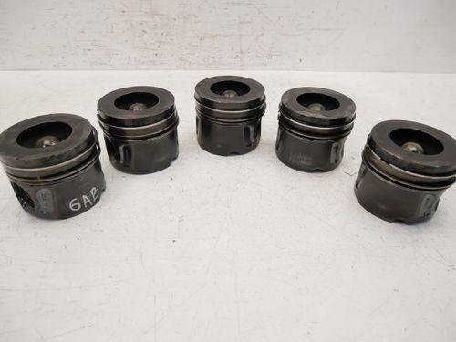 5x pistons pour Jaguar F-Pace X761 3,0 SDV6 AWD 306DTA GEN 2 H268X