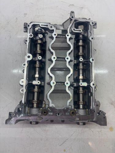Couvercle de soupape avec arbres à cames Pour Ford Escape III 1,5 EcoBoost Y1DA HX7Z-6250-E