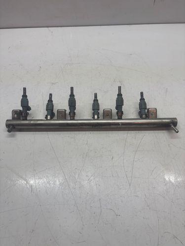 Rampe d'injection Pour Porsche Cayenne 9PA 3,2 essence M02.2Y M02 02.2Y 022133315J