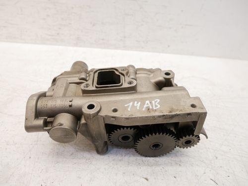 Pompe à huile pour Audi A8 D3 4,0 TDI quattro ASE 057115105L