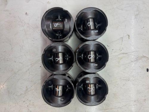6x Pistons Pour Jaguar XF II X260 3,0 D 306DTA 306DT