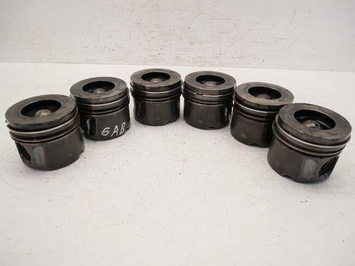 6x pistons pour Jaguar XF X260 3,0 D 306DTA GEN2 306DT