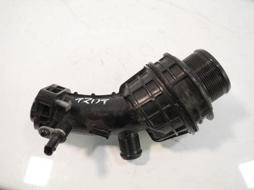 Tube d'admission pour Porsche Panamera 976 2,9 CSZD 06M145673CA