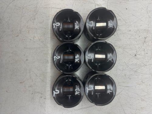 6x pistons Pour Jaguar F-Pace 3,0 SDV6 306DTA 306DT H268X