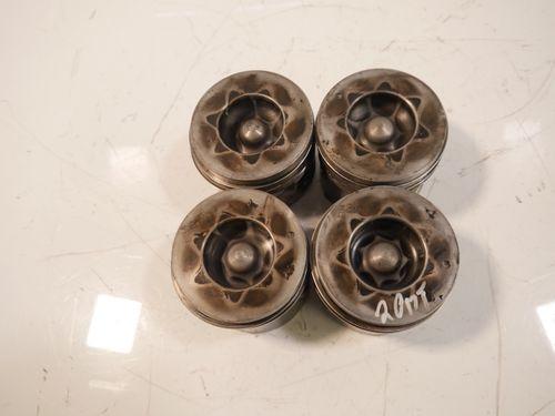 4x pistons pour Kia Hyundai Sportage Tucson 2,0 CRDi D4EA