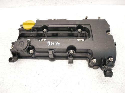 Couvercle de soupape Couvre-culasse pour Opel Astra J Corsa D 1,4 A14XER 55561426