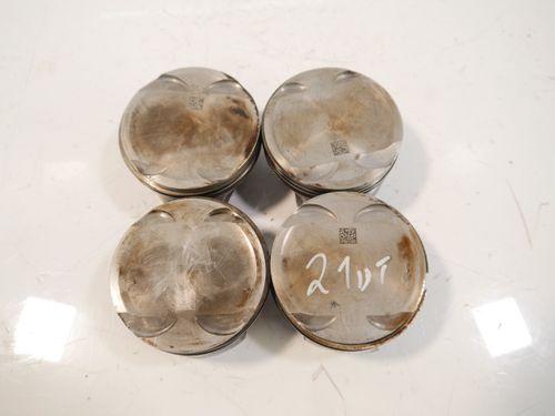 4x pistons pour Volvo XC60 II2,0 B5 Mild-Hybrid B420T2 82L233