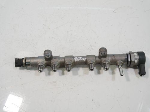 Rail-tube pour Land Rover Discovery L550 2,0D 204DTD G4D3-9D280-AA 0445214332