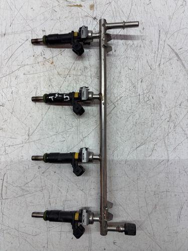 Rampe d'injection Pour Opel Vectra C 1,8 essence Z18XER 2H0 55353806 5817306