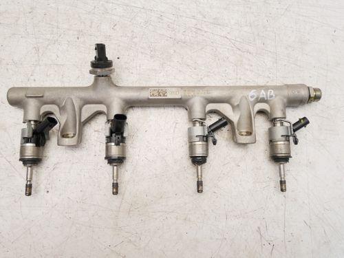Rampe d'injection pour Audi Q5 2,0 TFSI 45 DPUA DPU 06Q133317B 06Q906036A