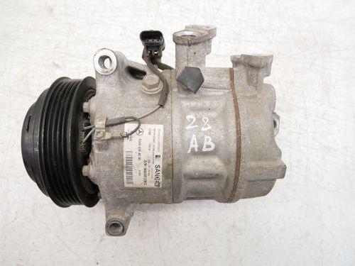 Compresseur de climatisation pour Mercedes Classe C 2,0 OM654.920 654.920 OM654 A0008304500