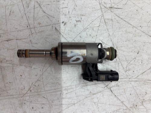 Injecteur Pour Audi VW Skoda Seat A3 Golf VI 1,2 TSI CJZA CJZ 04E133036A