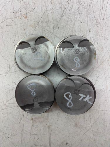 4x pistons Pour Audi VW Skoda Seat A3 Golf VI 1,2 TSI CJZA CJZ 04E107065BC