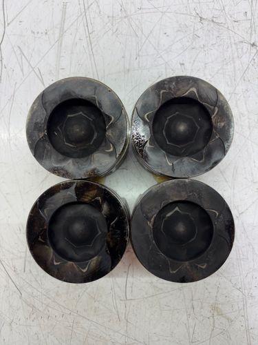 4x pistons Pour Ford Transit F3 FY V362 2,0 EcoBlue YMF6
