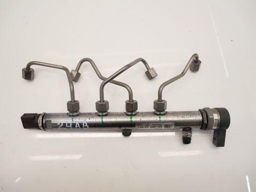 Rail-tube pour Mercedes Classe A A200d 2,0 OM654.920 654.920 OM654 A6540700095