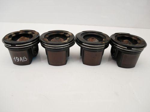 4x pistons pour Mercedes Classe A A200d 2,0 OM654.920 654.920 OM654