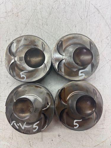 4x Pistons Pour Ford Ranger 2,3 Essence T23HDTX