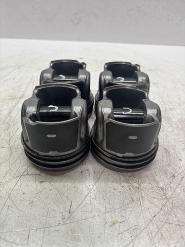 4x pistons Pour Ford Tourneo Custom 2,0 EcoBlue YMF6 ATE0D