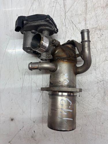 Refroidisseur de gaz d'échappement Pour Audi A4 A5 Q5 2,0 TDI DEUA DEU 04L131512A