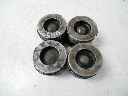 4x pistons pour Land Rover Defender L316 2,2 Td4 DT224 PUMA 08683