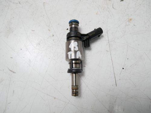 Injecteur pour VW Audi Golf Passat A3 2,0 TFSI CBFA CBF 06H906036G