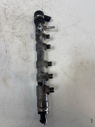Rail-tube Pour Land Rover L538 2,0 D 204DTD AJ20D4 G4D3-9D280-AA