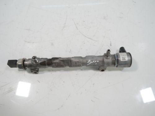 Rail-tube pour Audi Seat VW A3 Q2 Ateca 1,6 TDI DGTE DGT 04L130089F
