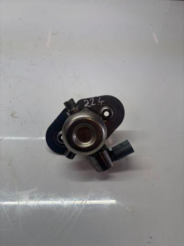 Pompe à carburant Pour BMW Série 7 F01 F02 F03 4,4 750i N63B44B N63 7599865