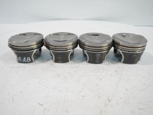 4x pistons pour VW Tiguan 2,0 TSI DGUA DGU DKT CZP 82L199