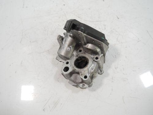 Soupape EGR pour Mercedes Classe E 2,2 CDi OM651.911 651.911 OM651 A6511400860