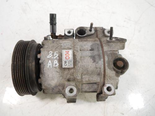 Compresseur de climatisation pour Hyundai Santa FE 2,2 CRDI 4x4 D4EB 977012B101